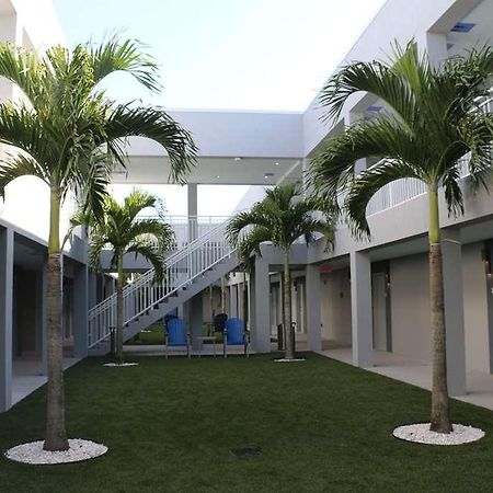 Star Suites - A Vero Beach Hotel Dış mekan fotoğraf